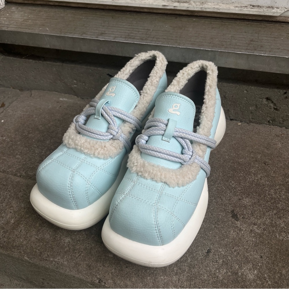 CUTEST chunky faux fur slip on sneakers/mary jane shoes